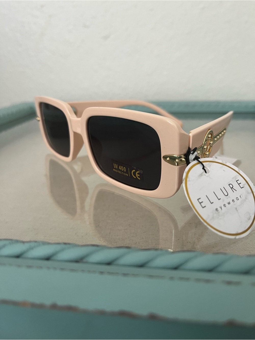 Cream Square Frame Sunglasses - UV400 Protection